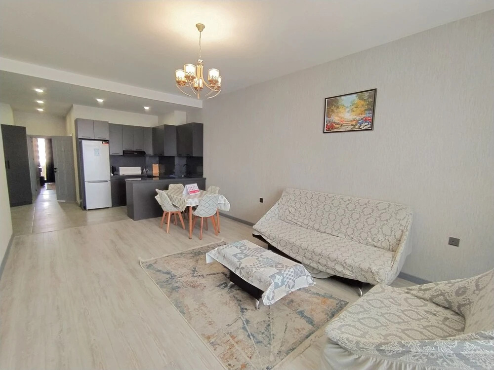 Баку: Two bedroom apartment near Nizami street