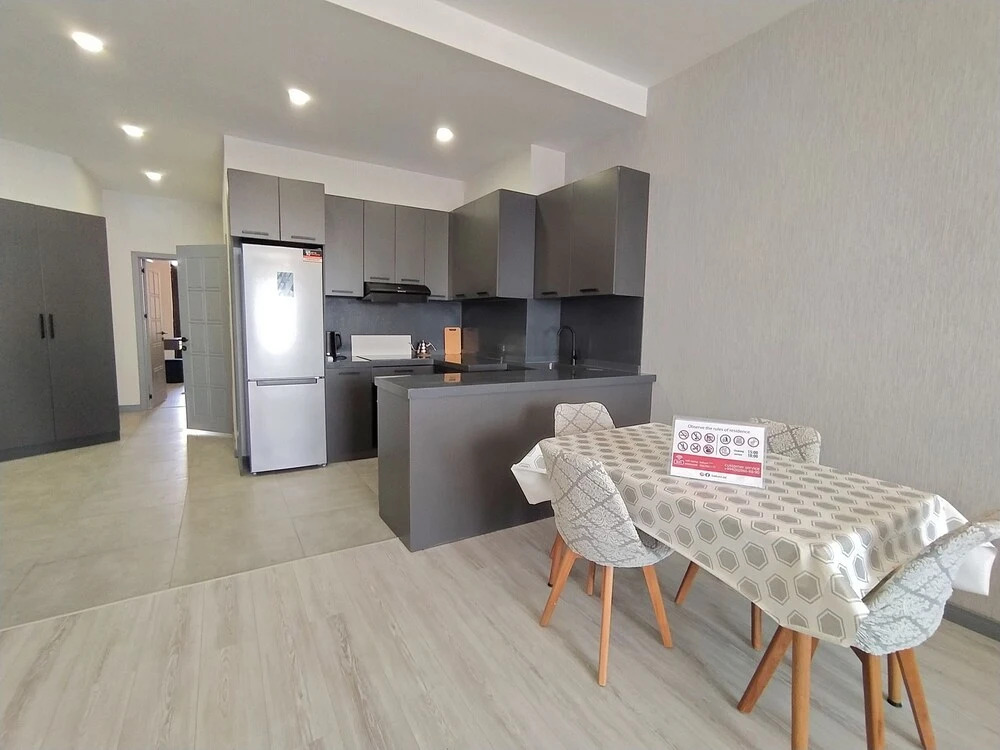 Баку: Two bedroom apartment near Nizami street