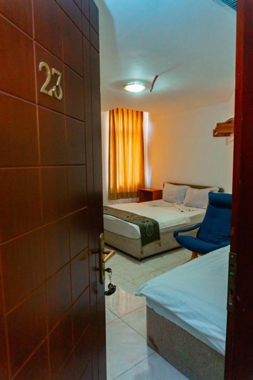 Баку: White Horse Hotel