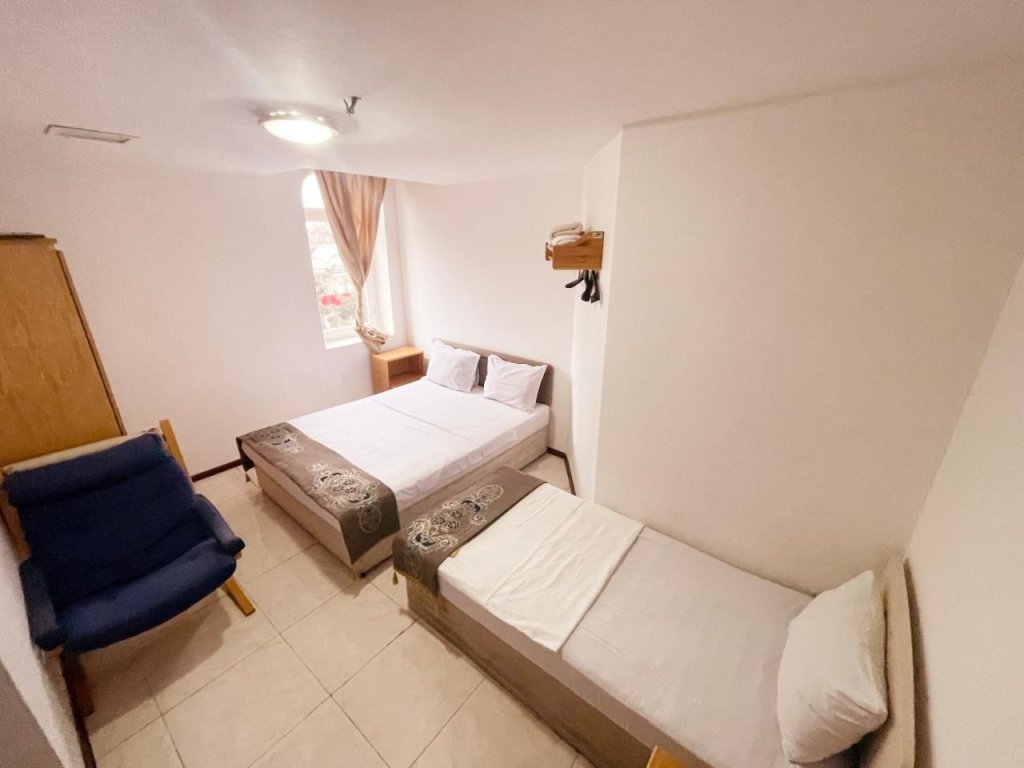 Баку: White Horse Hotel