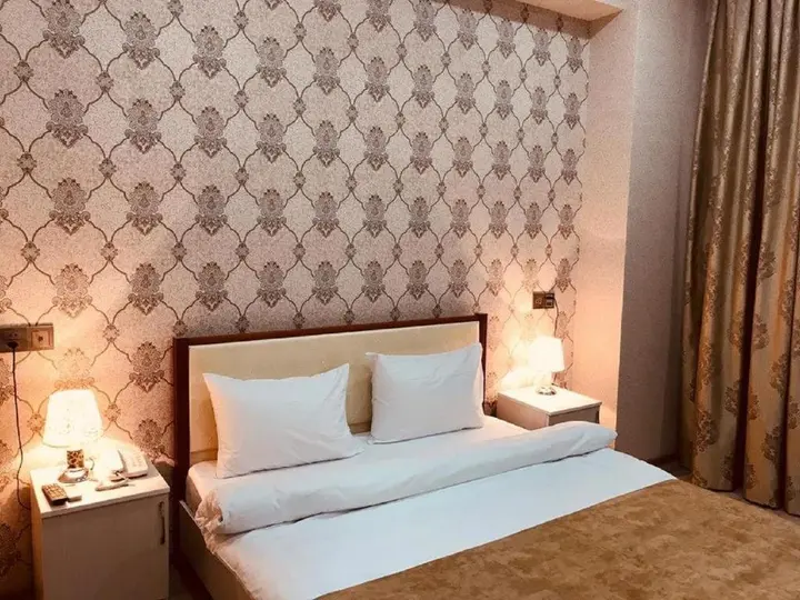 Баку: North West Hotel