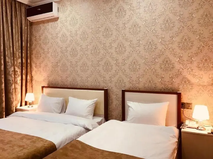 Баку: North West Hotel