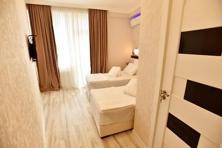 Тбилиси: Hotel Vere Tower