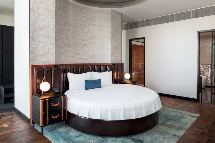 Дубай: DoubleTree by Hilton Dubai M Square Hotel & Residence