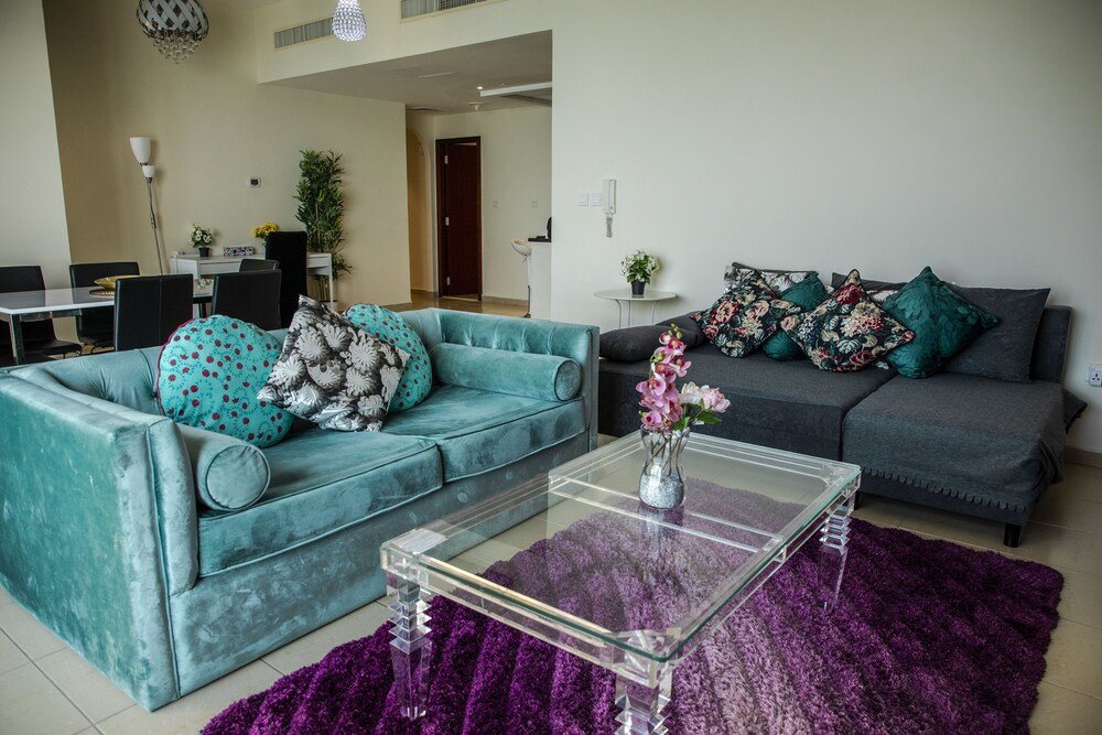 Дубай: Pelicanstay Seaview Suites in JBR Walk