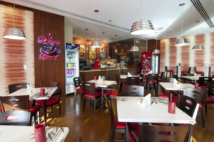 Дубай: Auris Boutique Hotel Apartments