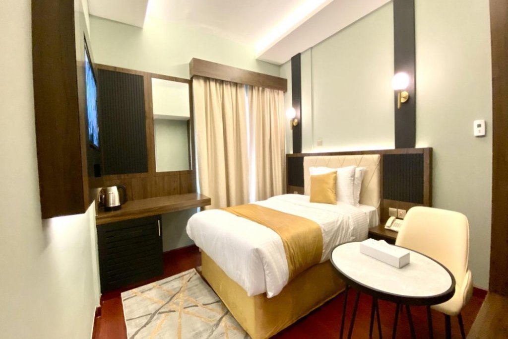 Дубай: Concorde Inn Hotel