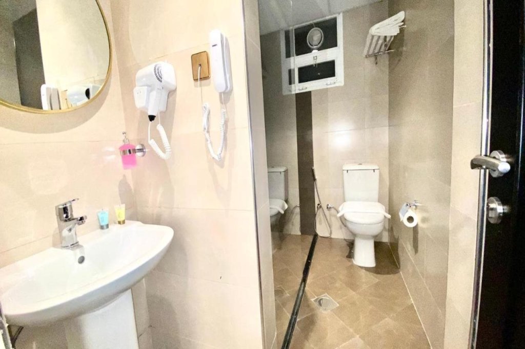 Дубай: Concorde Inn Hotel