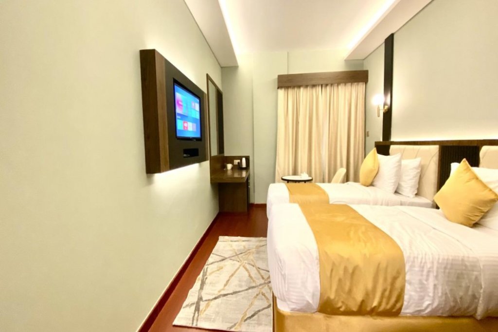 Дубай: Concorde Inn Hotel