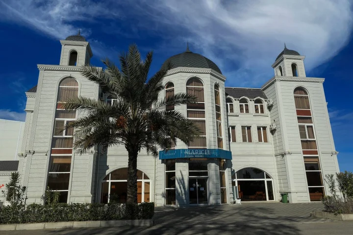 Астара: Курортный отель Maricel Astara Resort