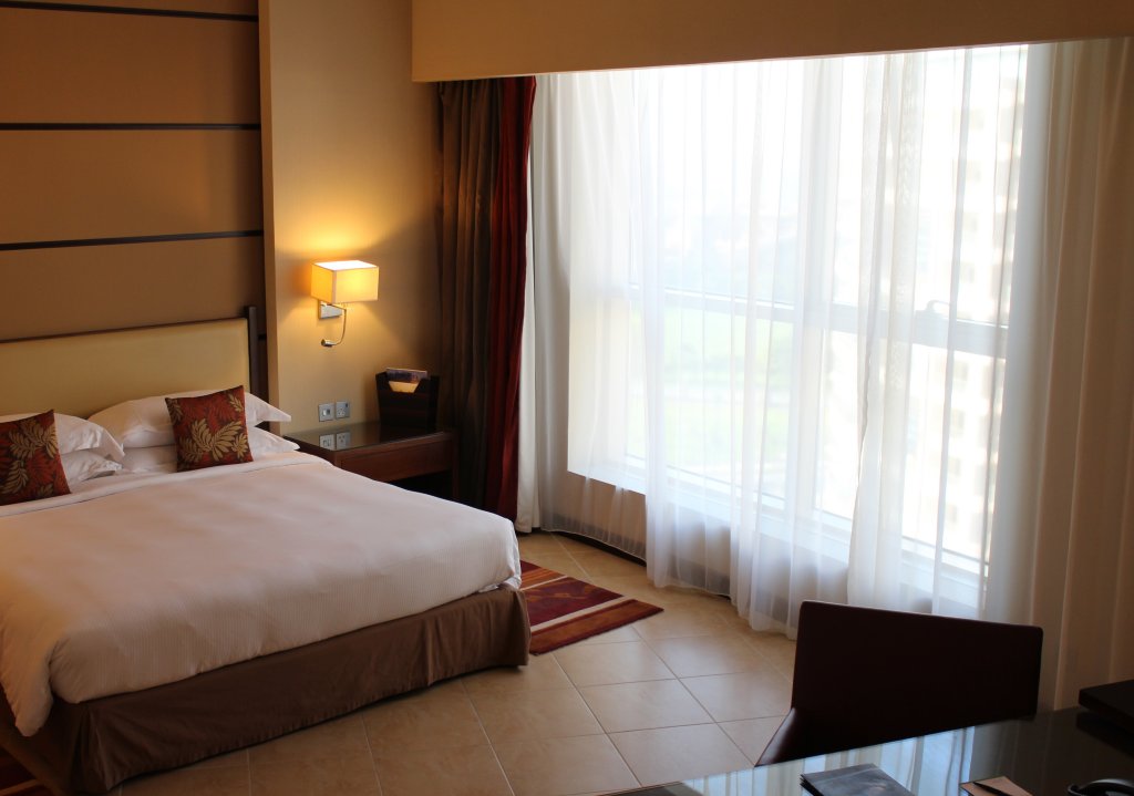 Абу-Даби: Отель Khalidiya Palace Rayhaan by Rotana 