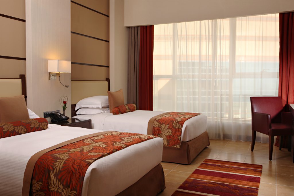 Абу-Даби: Отель Khalidiya Palace Rayhaan by Rotana 