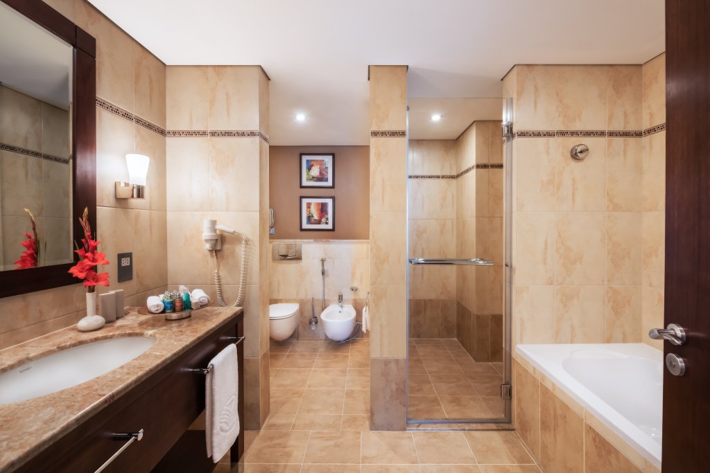 Абу-Даби: Отель Khalidiya Palace Rayhaan by Rotana 