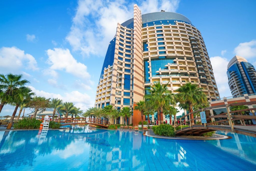 Абу-Даби: Отель Khalidiya Palace Rayhaan by Rotana 