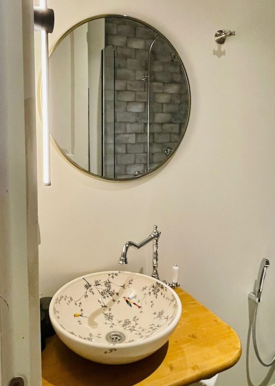 Тбилиси: Artisan Boutique Hotel & Gallery