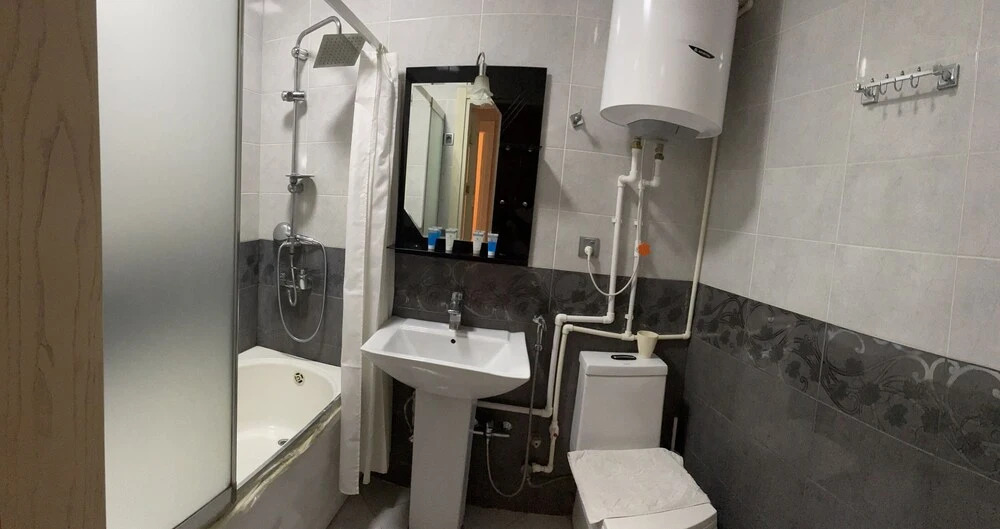 Баку: Azneft Seaside Deluxe Apartment