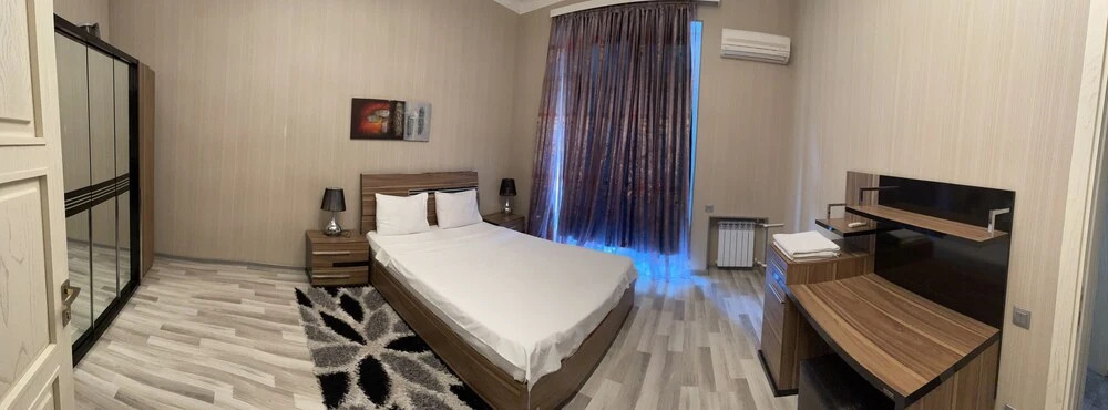 Баку: Azneft Seaside Deluxe Apartment