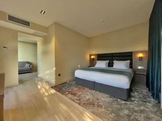 Тбилиси: Отель Eleven Inn Tbilisi