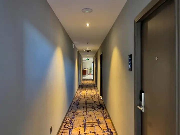 Тбилиси: Отель Eleven Inn Tbilisi