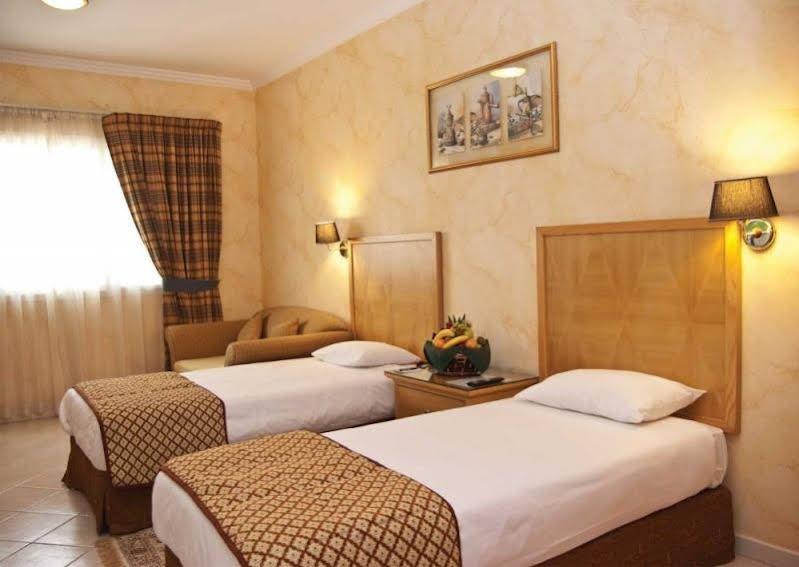 Абу-Даби: Ramee Royal Hotel Apartments Abu Dhabi