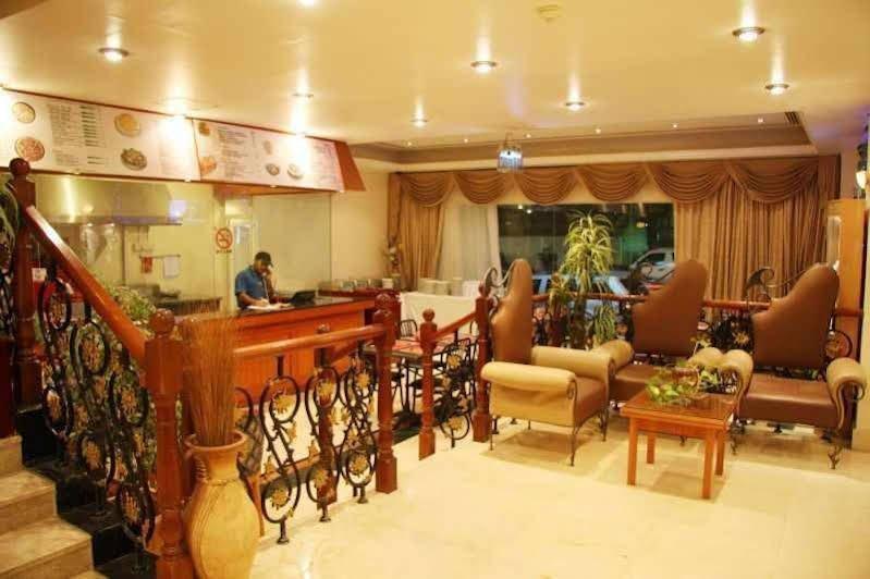 Абу-Даби: Ramee Royal Hotel Apartments Abu Dhabi