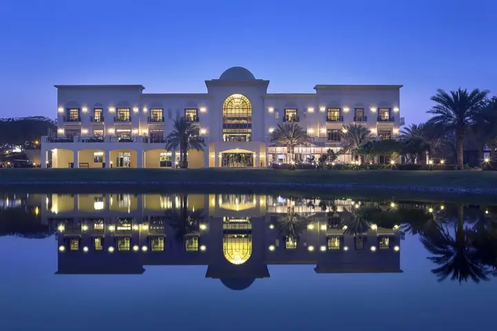Address Montgomerie — фото 1