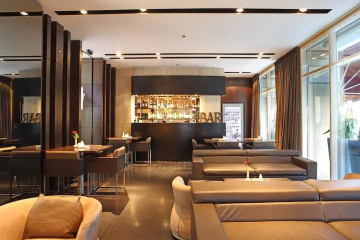 Дубай: Отель Sea View Hotel