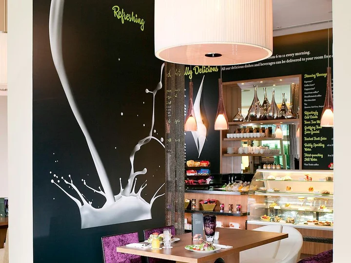 Дубай: Отель Novotel Suites Mall Avenue Dubai