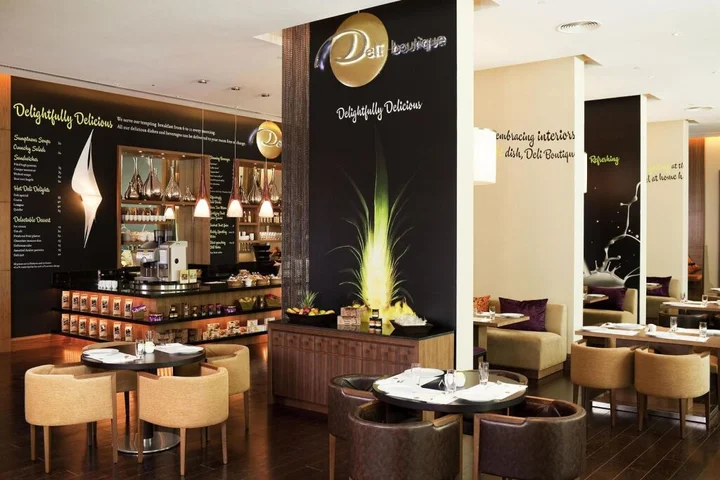 Дубай: Отель Novotel Suites Mall Avenue Dubai