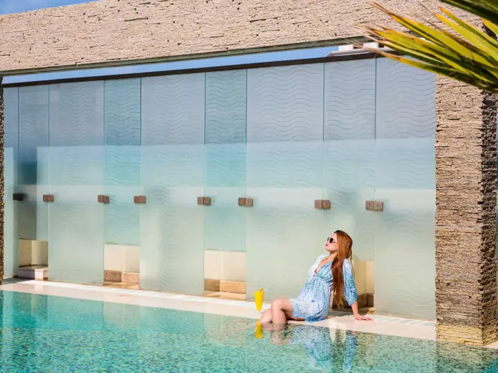 Дубай: Отель Novotel Suites Mall Avenue Dubai