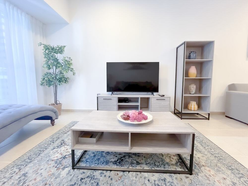 Дубай: Amazing stay at Elite Residence Dubai Marina