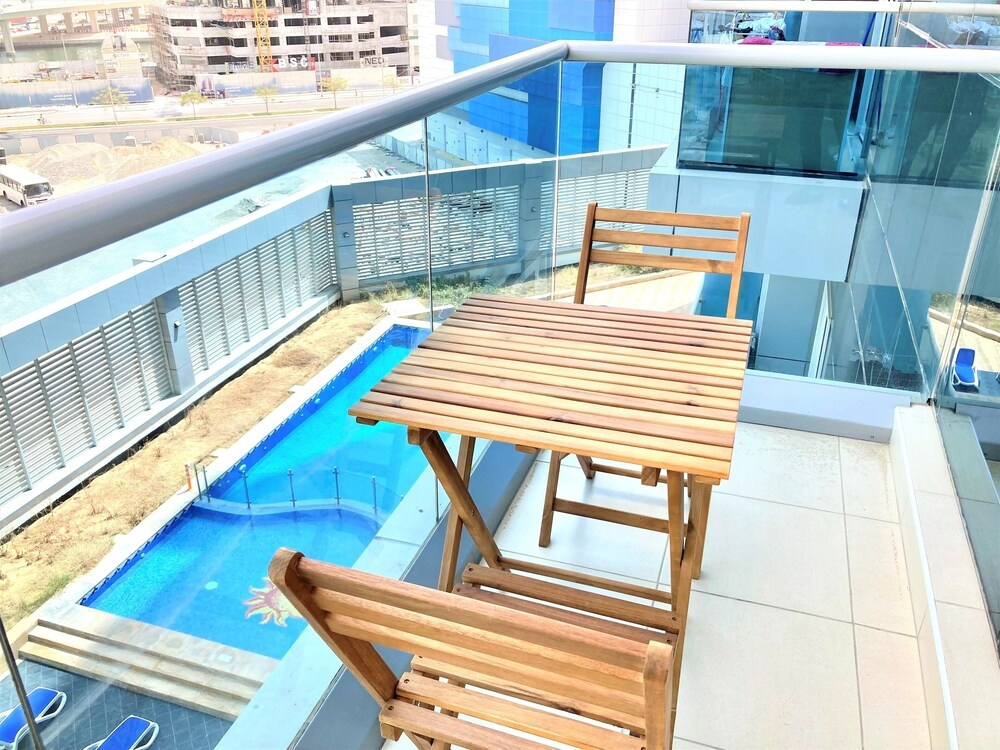 Дубай: Amazing Stay In The Heart Of Business Bay