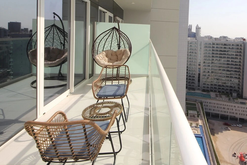 Дубай: 1 Bedroom Apartment in Reva Residences