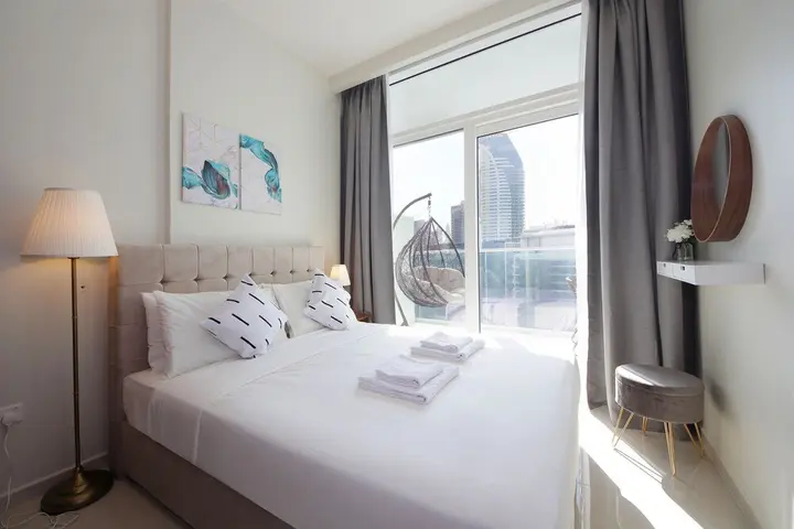 Дубай: 1 Bedroom Apartment in Reva Residences