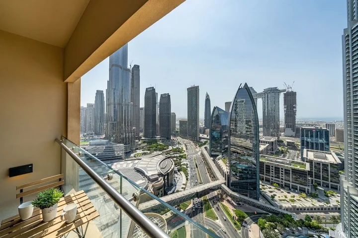 Дубай: Address Dubai mall Balcony Burj view