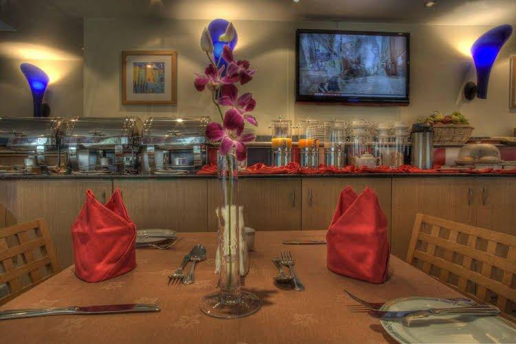 Абу-Даби: Al Diar Palm Suites Hotel