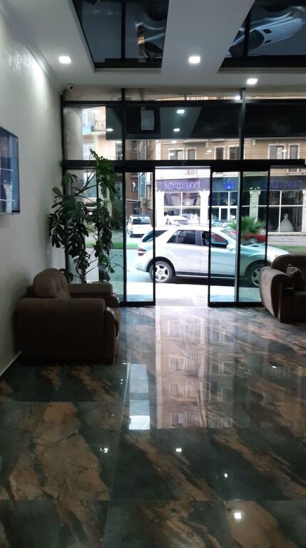 Батуми: Explore glorious Batumi and enjoy the amenities of Batumi Palace