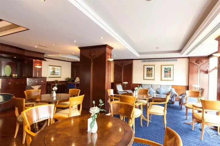 Дубай: Riviera Hotel Dubai