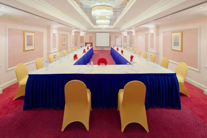 Дубай: Riviera Hotel Dubai