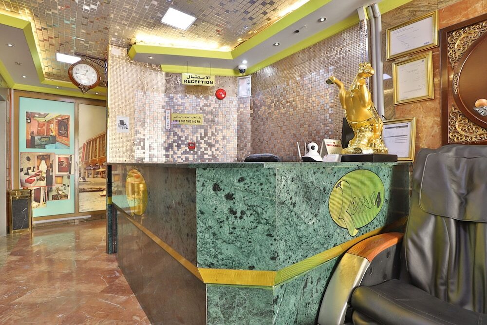 Дубай: Oyo 261 Remas Apartment