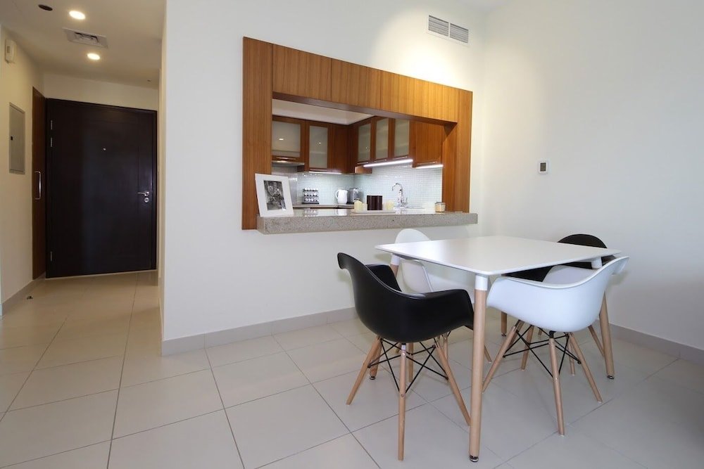 Дубай: New Arabian Holiday Homes Tnaro