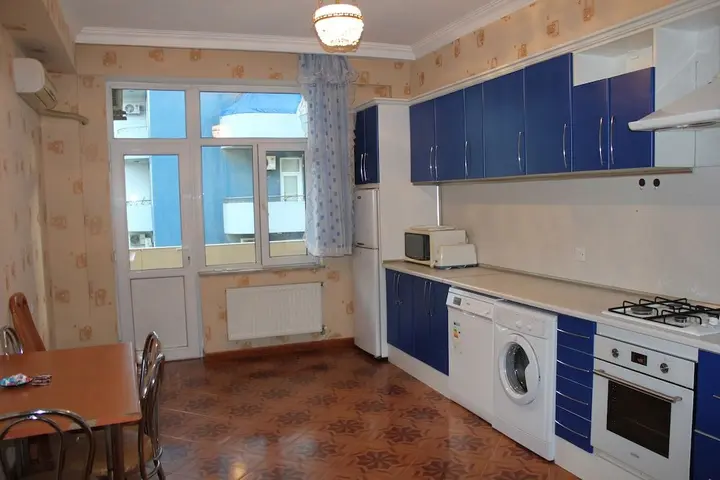 Баку: Apartment on Murtuza Mukhtarov 179