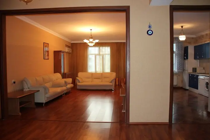 Баку: Apartment on Murtuza Mukhtarov 179