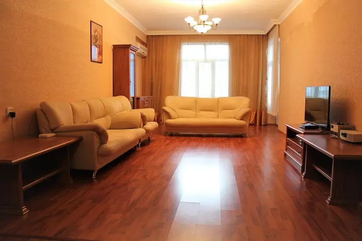 Баку: Apartment on Murtuza Mukhtarov 179