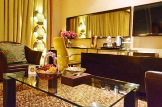 Дубай: Dorus Hotel