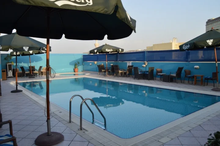 Дубай: Dorus Hotel