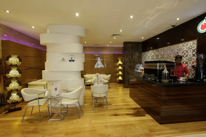 Дубай: Dorus Hotel