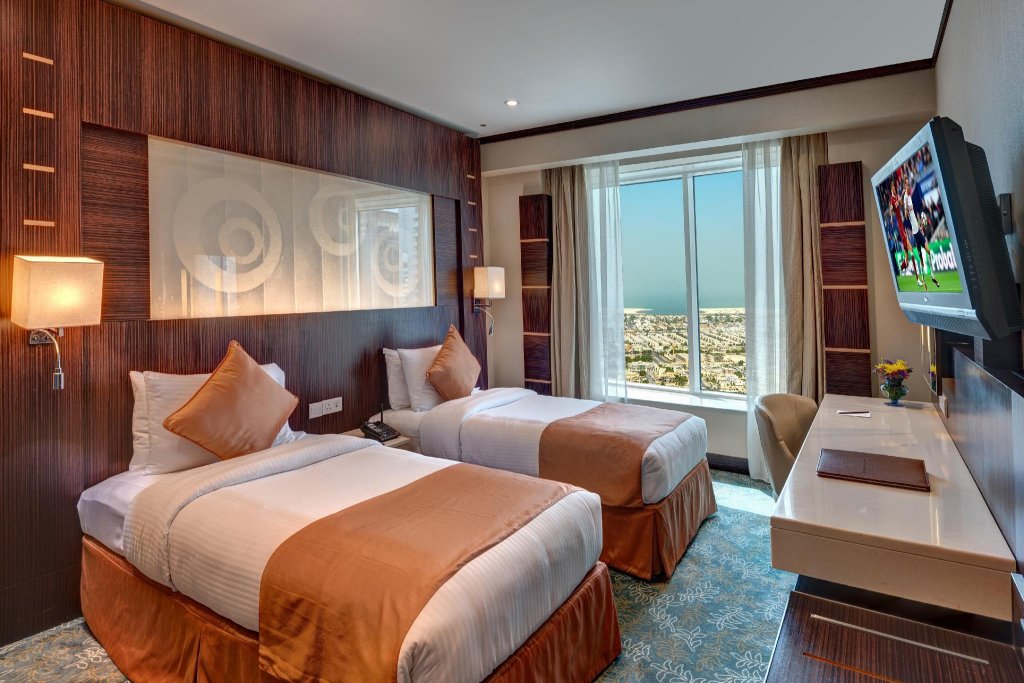 Grand Stay Hotel — фото 1