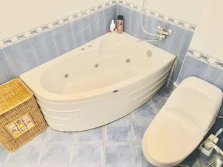 Баку: Cosy Apartment With 3Bdr And 2 Bth