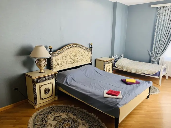 Баку: Panoramic Apartments 200 M2 Of Space